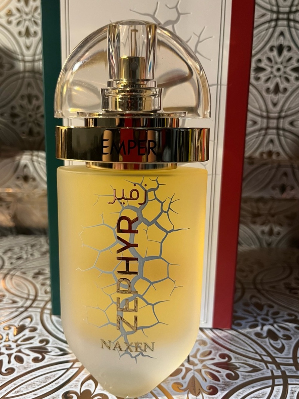 ZEDHYR Naxen Fragrance Bottle - Yellow/Gold
